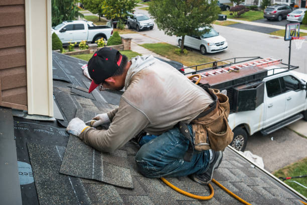 Professional Gutter Installation technician working in Antioch, IL